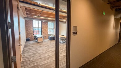 247 W Freshwater Way, Milwaukee, WI for lease Interior Photo- Image 1 of 4