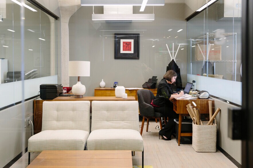 675 Ponce de Leon Ave NE, Atlanta, GA à louer - Photo intérieure - Image 3 de 10