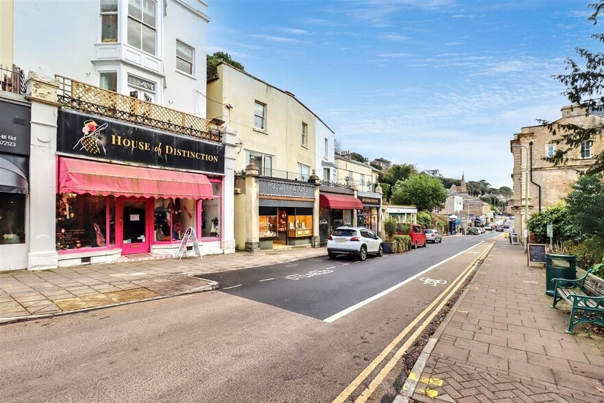 81 Hill Rd, Clevedon for sale - Building Photo - Image 3 of 7