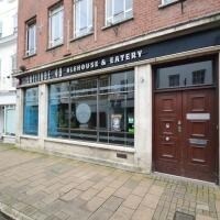 96 High St, Barnstaple à louer - Photo du bâtiment - Image 2 de 2