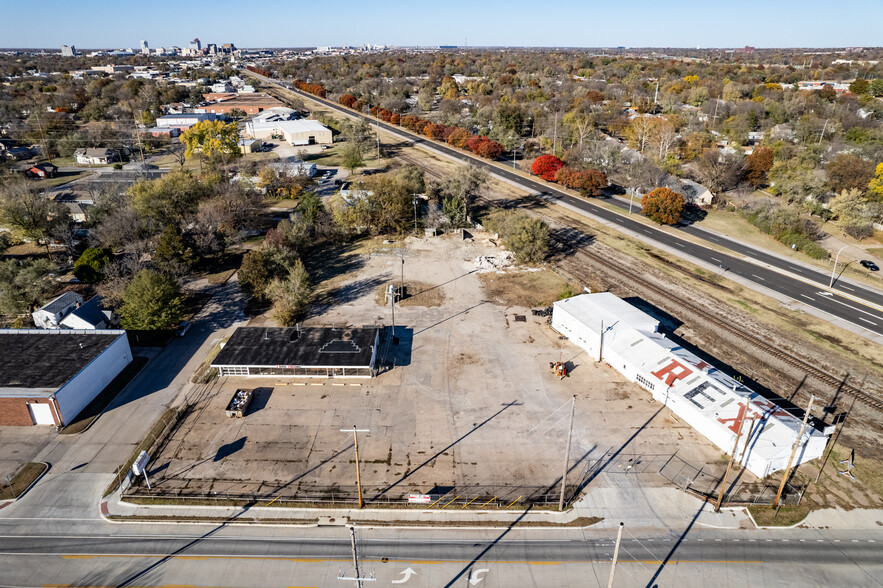 1420 E Mt Vernon St, Wichita, KS à louer - Photo du bâtiment - Image 2 de 16