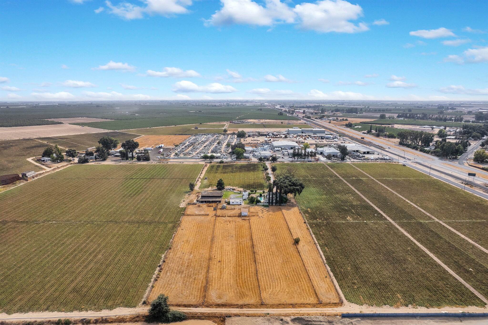 2201 S Daubenberger Rd, Turlock, CA for lease Primary Photo- Image 1 of 8