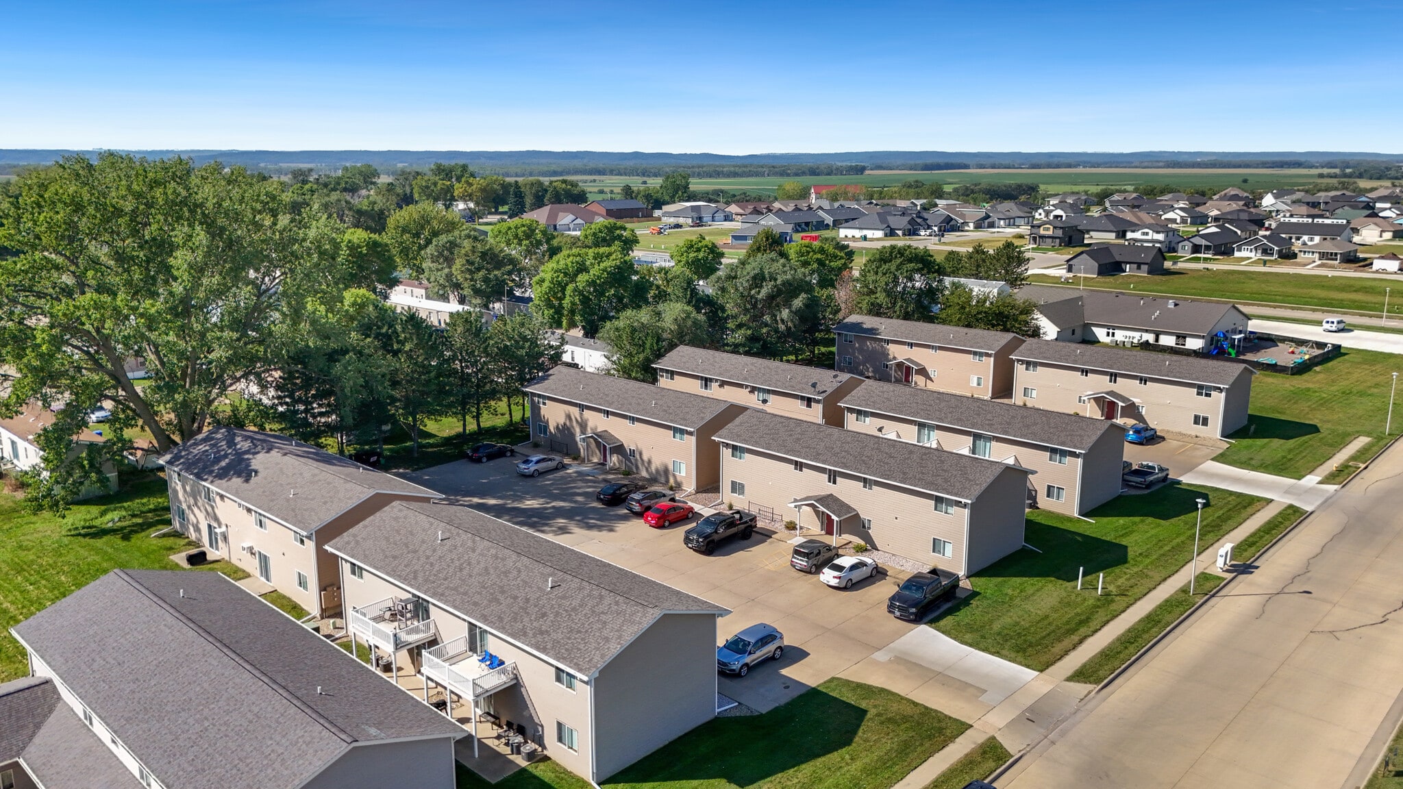 1026 Cornell St, Vermillion, SD for sale Primary Photo- Image 1 of 37