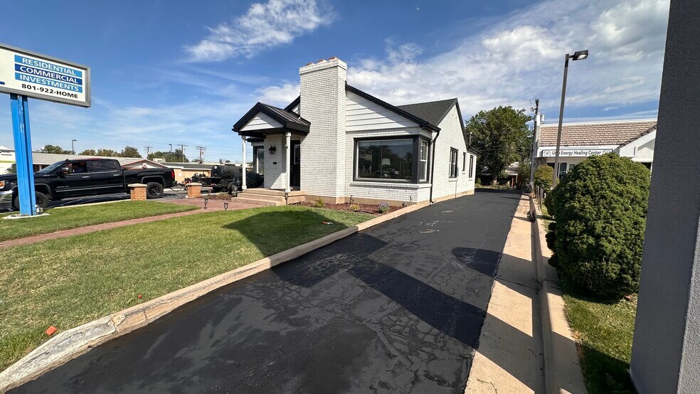 152 W 500 S, Bountiful, UT à louer - Photo du bâtiment - Image 3 de 54