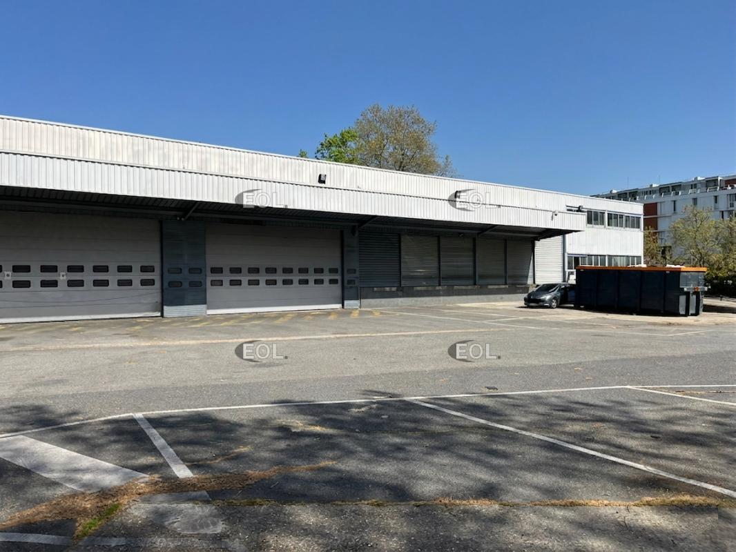 Flex dans Villeneuve-la-Garenne à louer Photo du bâtiment- Image 1 de 11