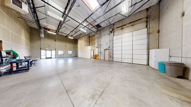 892 Maestro Dr, Reno, NV for lease Interior Photo- Image 2 of 4