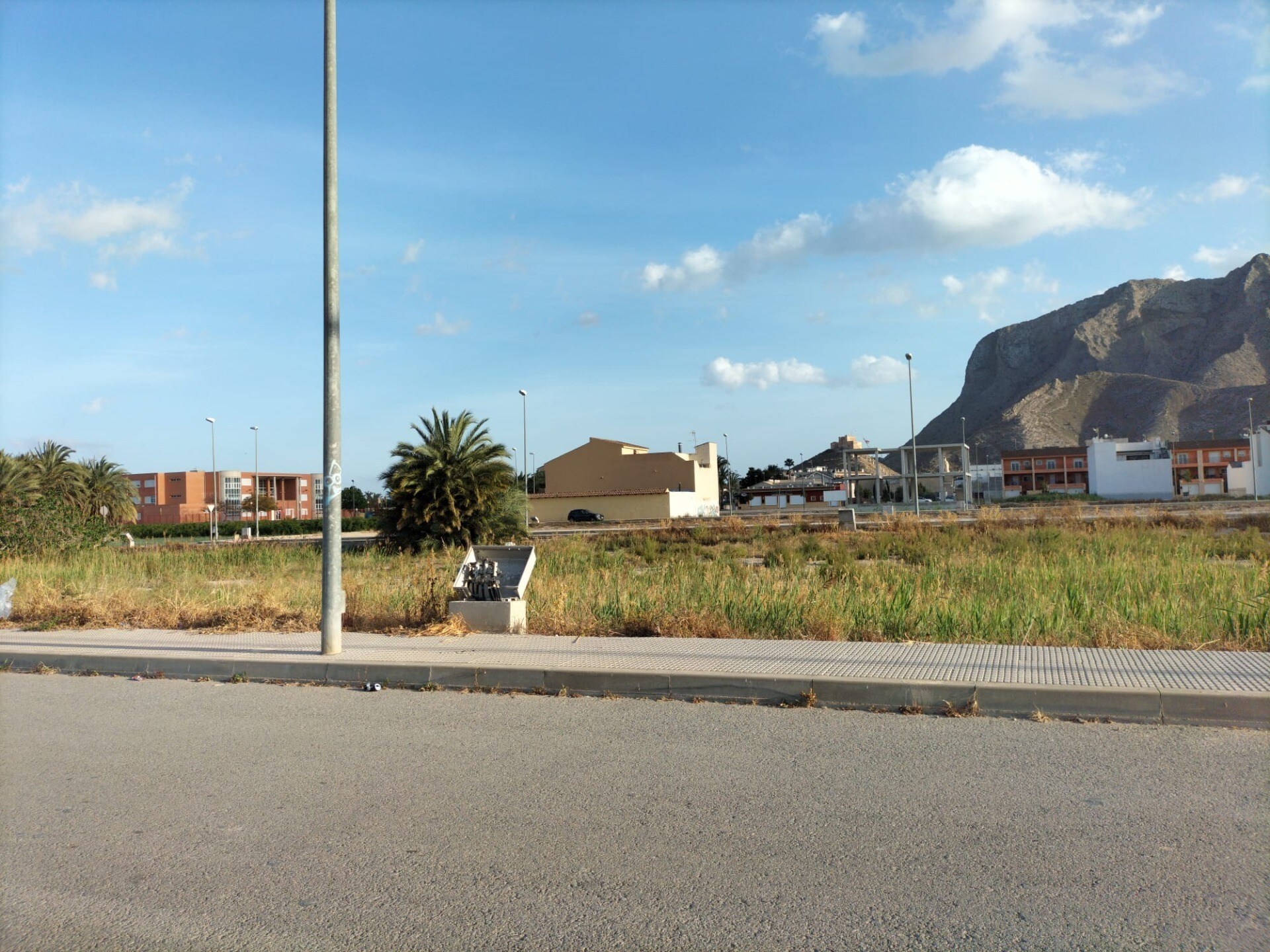 Terrain dans Cox, Alicante à vendre Photo du bâtiment- Image 1 de 3