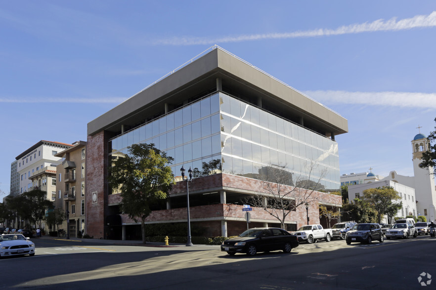 1515 2nd Ave, San Diego, CA à louer - Photo du bâtiment - Image 1 de 4