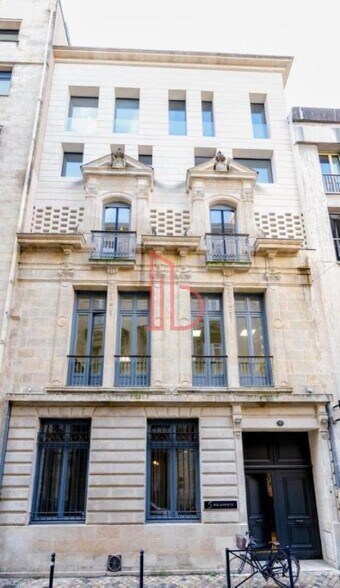 Bureau dans Bordeaux à louer - Photo du bâtiment - Image 1 de 5