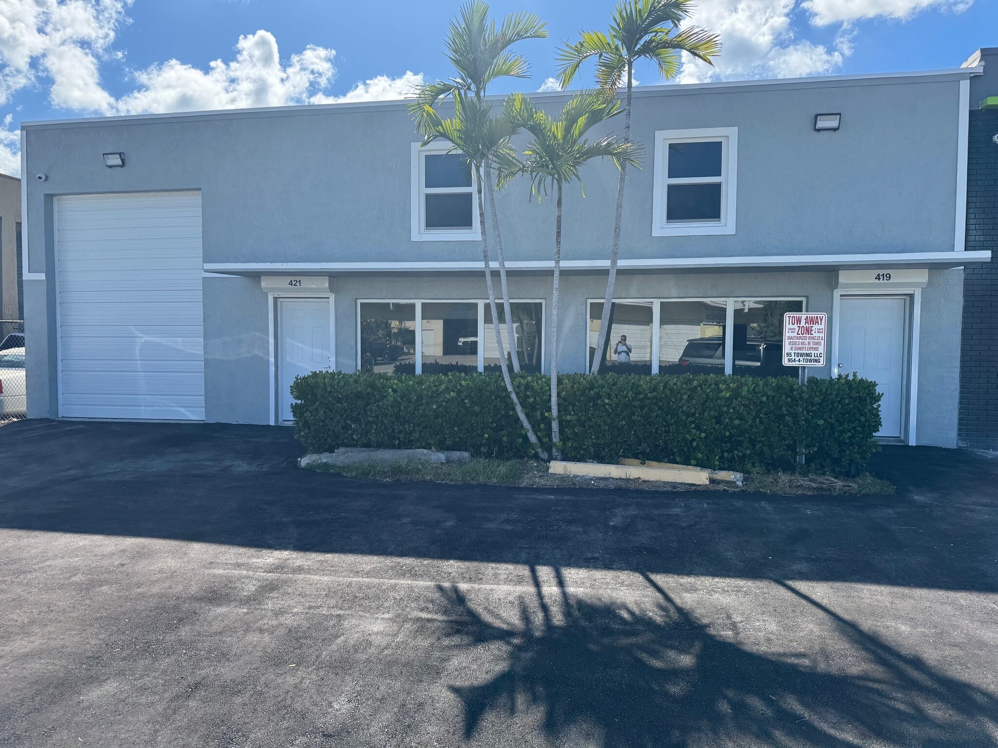 419 S Dixie Hwy E, Pompano Beach, FL for lease Building Photo- Image 1 of 2