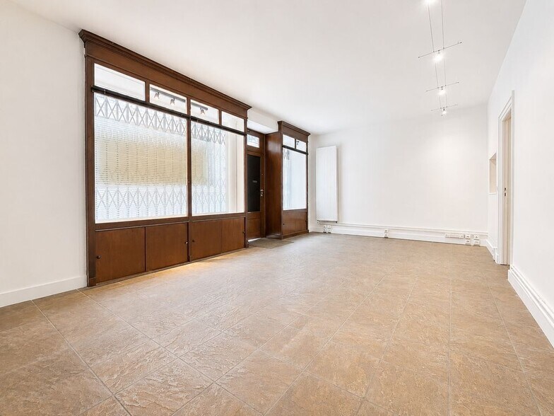 7 Rue Georges Saché, Paris à vendre - Photo du bâtiment - Image 2 de 6