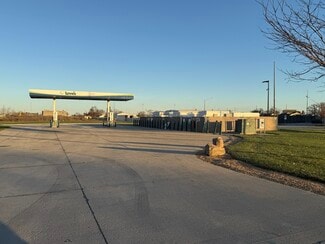 More details for 8771 Zionsville Rd, Indianapolis, IN - Retail for Sale