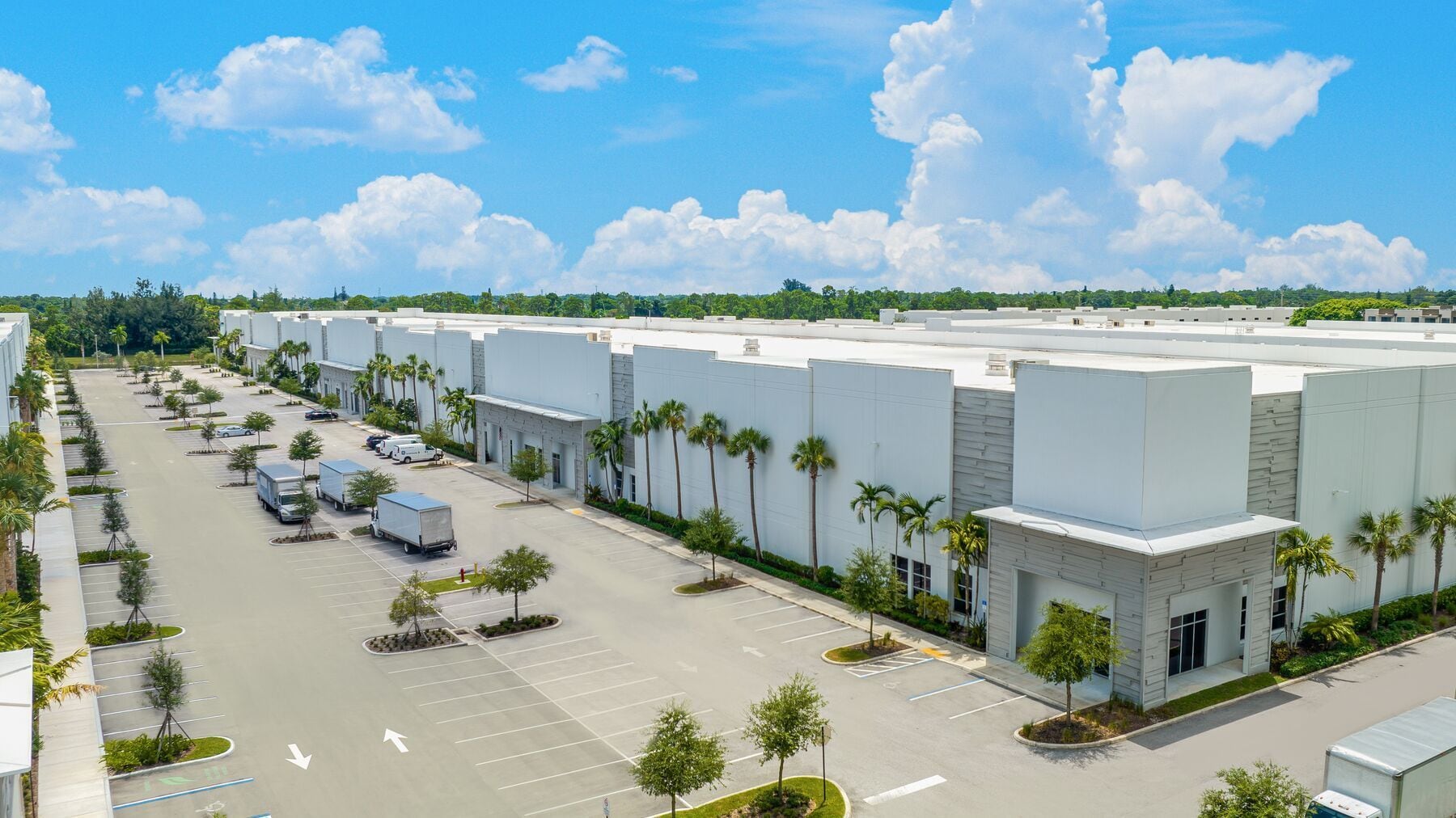 6017 Southern Blvd, West Palm Beach, FL for lease Building Photo- Image 1 of 3