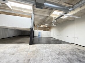 1370 E 8th St, Tempe, AZ for lease Building Photo- Image 2 of 9