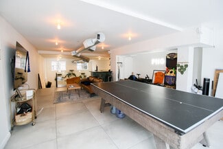 More details for 137 Grand St, Brooklyn, NY - Retail for Sale