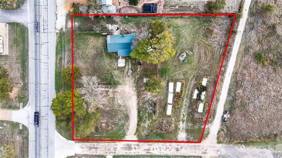 655 NW Loop 230, Smithville, TX à vendre - Photo du bâtiment - Image 3 de 13