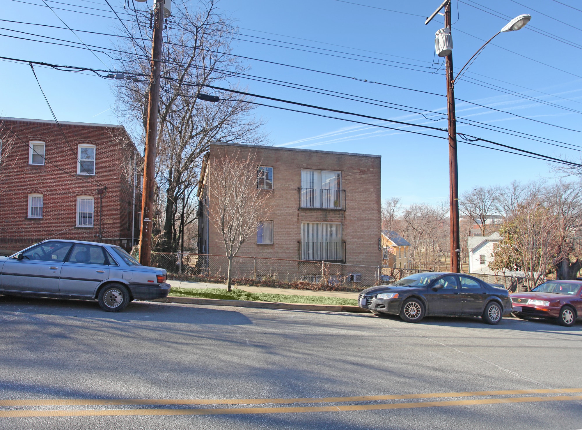 3917 4th St SE, Washington, DC for sale Primary Photo- Image 1 of 8