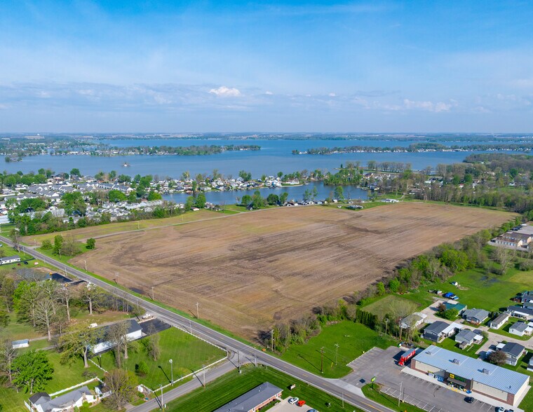 7678 Ohio SR 368, Russells Point, OH à vendre - Photo principale - Image 1 de 7
