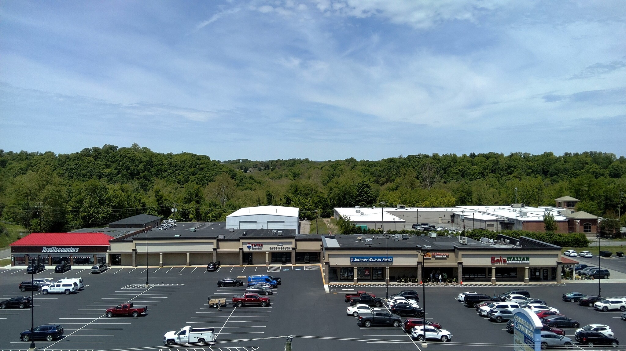 719-725 W Main St, Radford, VA for lease Building Photo- Image 1 of 13