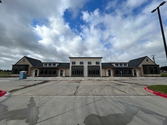 605 Pea Ridge Drive, Temple, TX à louer - Photo du bâtiment - Image 1 de 8