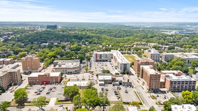 3613-3623 Broadway St, Kansas City, MO - AÉRIEN  Vue de la carte