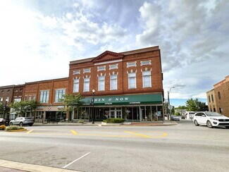 Plus de détails pour 200 W Maumee St, Angola, IN - Commerce de détail à vendre