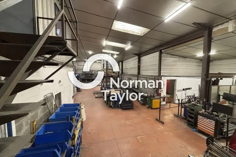 Flex in Montpellier for sale - Interior Photo - Image 2 of 8