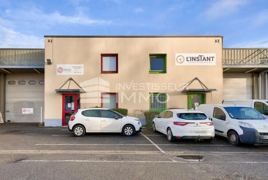 Flex in Pontault-Combault for lease - Building Photo - Image 2 of 7