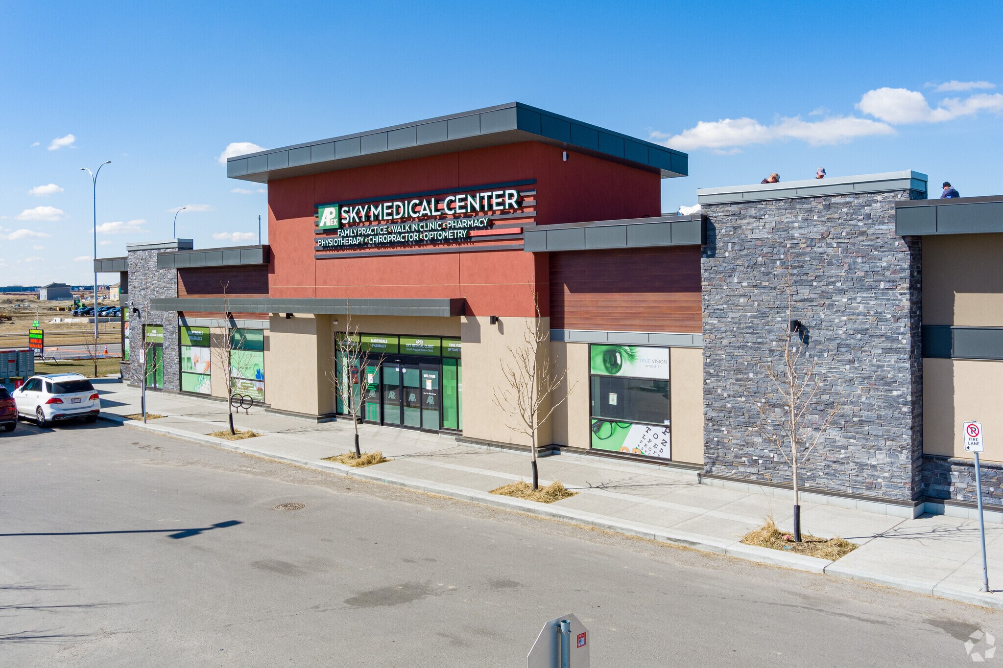 6004 Country Hills Blvd NE, Calgary, AB à vendre Photo principale- Image 1 de 1