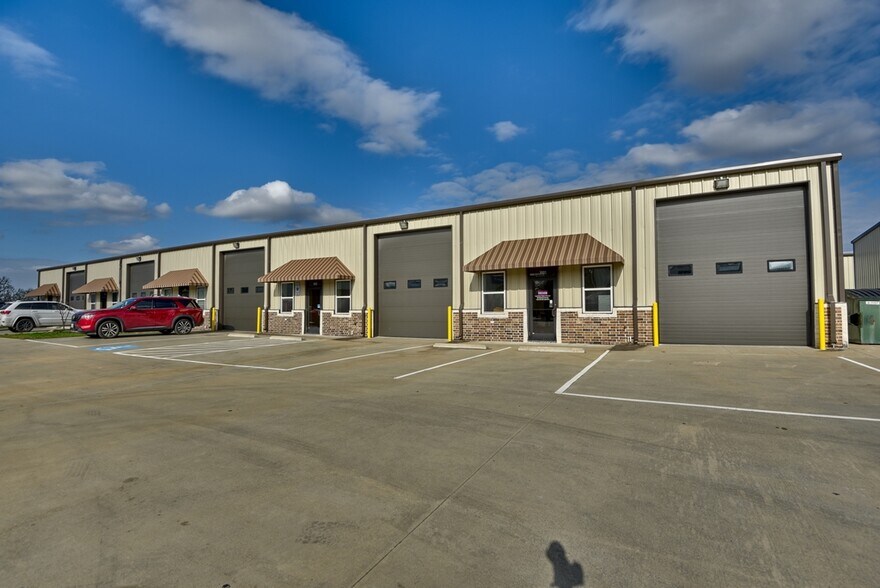11400 State Highway 30, College Station, TX à louer - Photo du bâtiment - Image 3 de 19