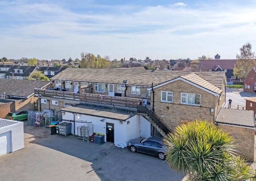 1-5 Vine Parade, Wivenhoe à vendre - Photo du bâtiment - Image 2 de 4