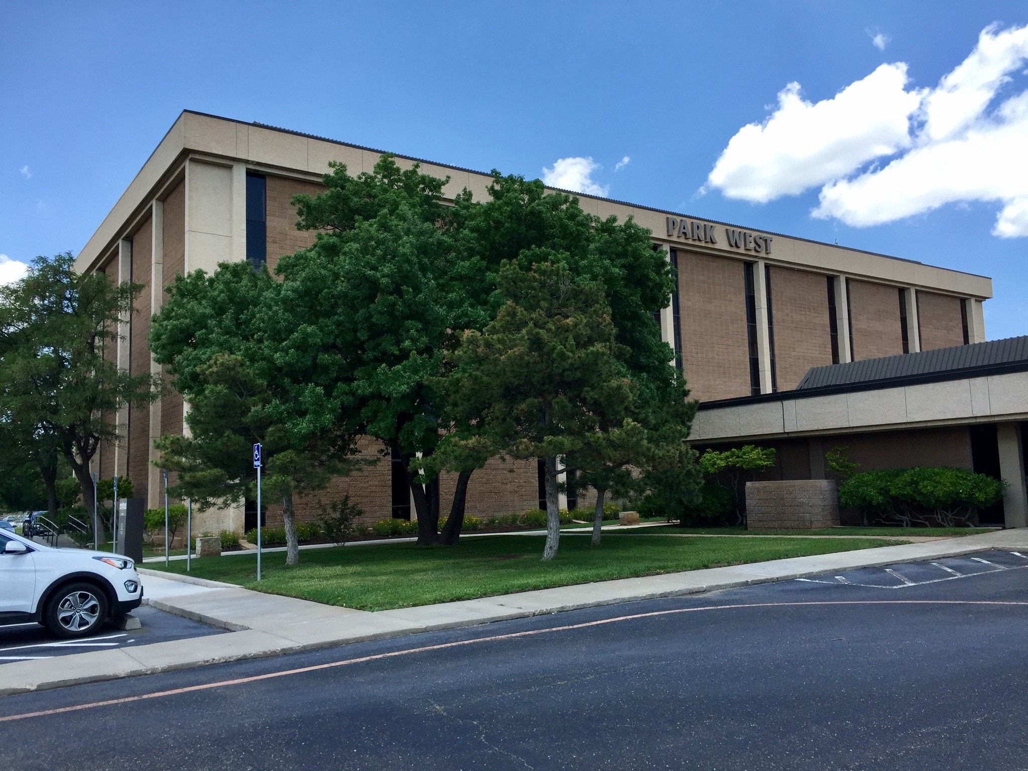 7120 W Interstate 40, Amarillo, TX for lease Primary Photo- Image 1 of 8
