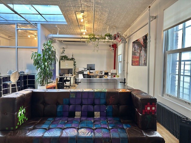 166 Mercer St, New York, NY à louer - Photo du bâtiment - Image 2 de 22