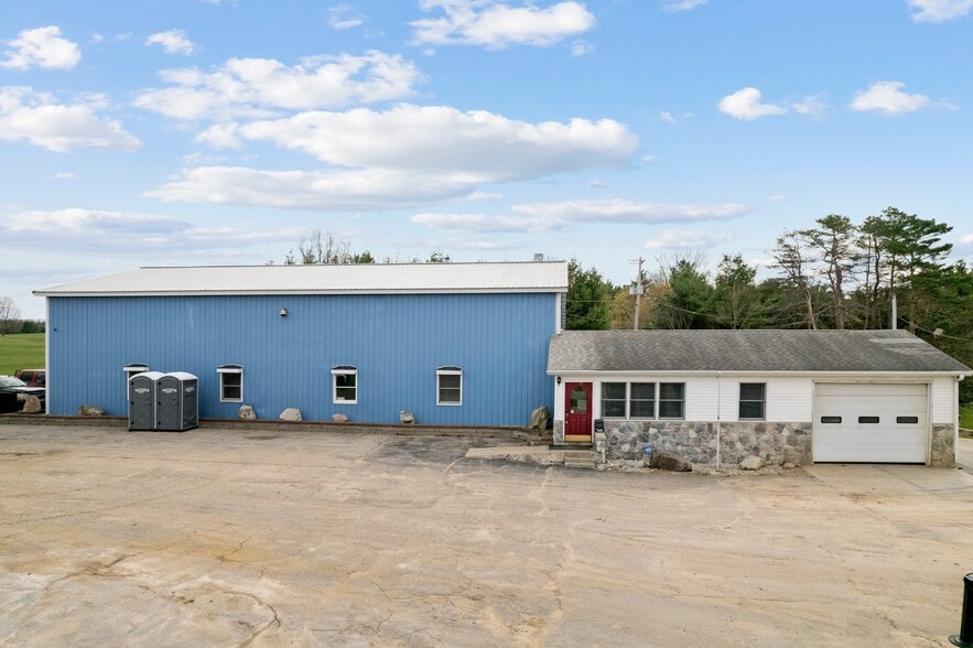 19925 12 Mile Rd, Big Rapids, MI for sale - Building Photo - Image 3 of 32
