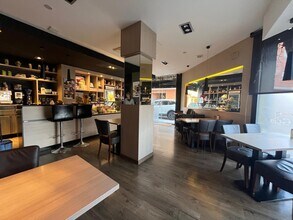 Commerce de détail dans Igualada, Barcelona à louer Photo intérieure- Image 2 de 7