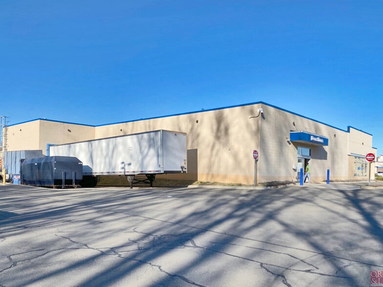 331 Cottage Grove Rd, Bloomfield, CT for lease - Building Photo - Image 2 of 10