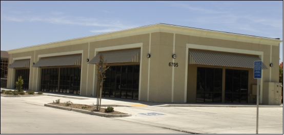 6705 White Ln, Bakersfield, CA for lease - Primary Photo - Image 1 of 3