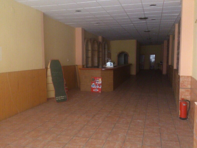 Carrer de la Montaña, 65, Algemesí, Valencia à louer - Photo du bâtiment - Image 3 de 28