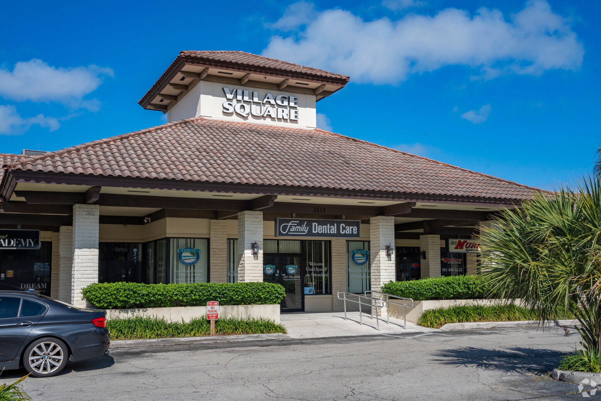 3111 45th St, West Palm Beach, FL for lease Primary Photo- Image 1 of 2