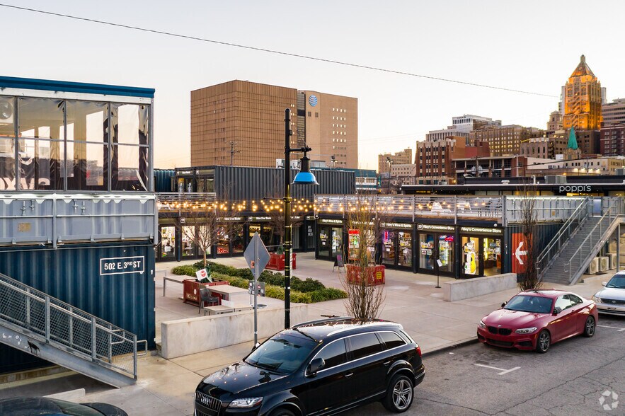 502 E 3rd St, Tulsa, OK à vendre - Photo du bâtiment - Image 3 de 6