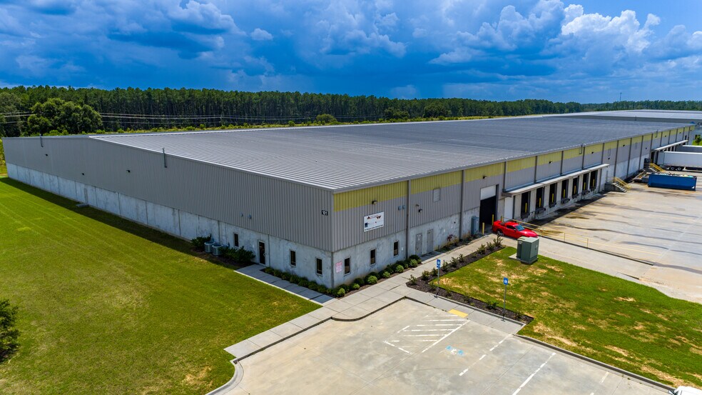 101 Morgan Lakes Blvd, Pooler, GA à louer - Photo du bâtiment - Image 3 de 11