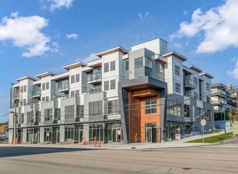 5535 Hastings St, Burnaby, BC à louer - Photo principale - Image 1 de 33