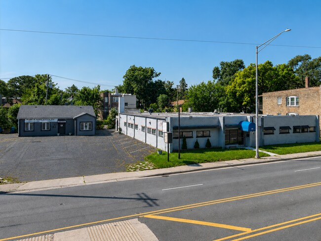 More details for 44 W Lincoln Hwy, Chicago Heights, IL - Retail for Sale