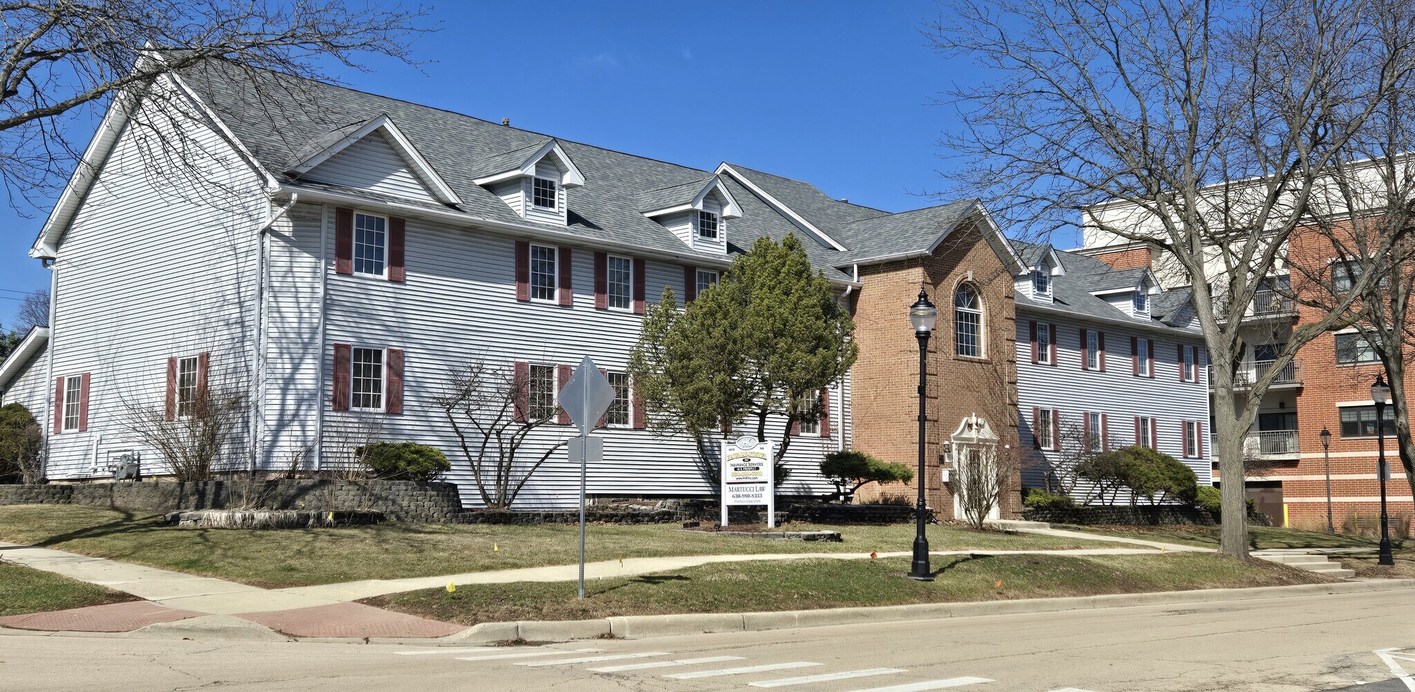 40 S Prospect St, Roselle, IL à louer Photo principale- Image 1 de 11