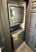 214 E Ellery Ave, Flagstaff, AZ à louer Photo intérieure- Image 1 de 2