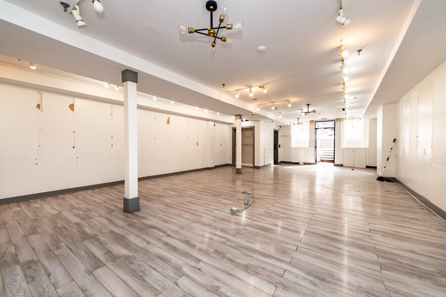 297 Newbury St, Boston, MA à vendre - Photo du bâtiment - Image 3 de 12