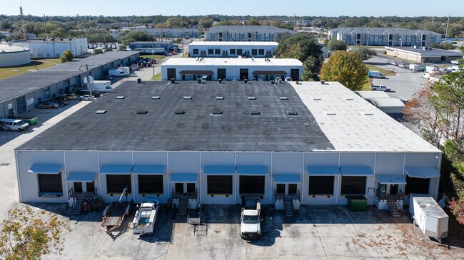 Plus de détails pour 6593 Powers Ave, Jacksonville, FL - Industriel à louer