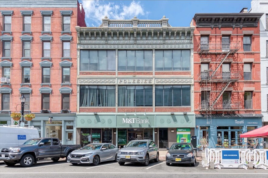 1018 Washington St, Hoboken, NJ à louer - Photo du bâtiment - Image 1 de 1