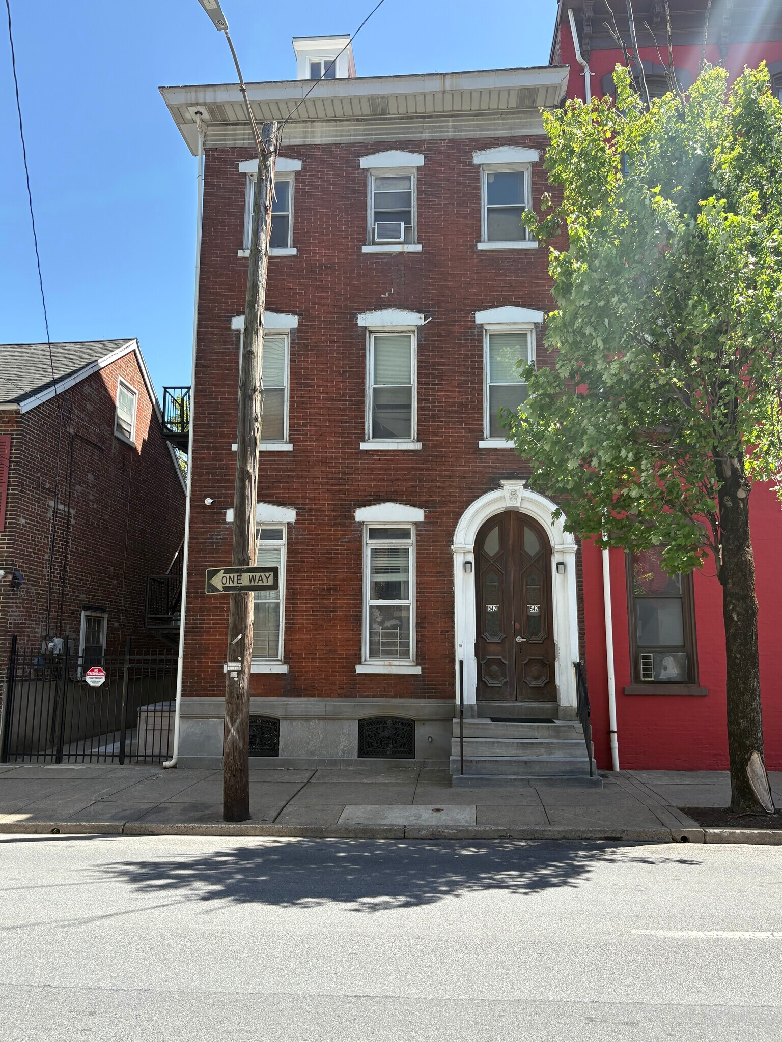 542 W Walnut St, Allentown, PA à vendre Photo du bâtiment- Image 1 de 1