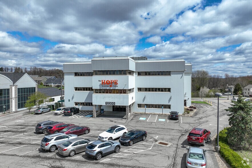 12300 PERRY Hwy, Wexford, PA à vendre - Photo principale - Image 1 de 21